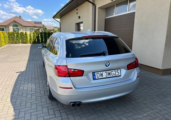 BMW Seria 5 cena 47500 przebieg: 187000, rok produkcji 2011 z Białystok małe 79